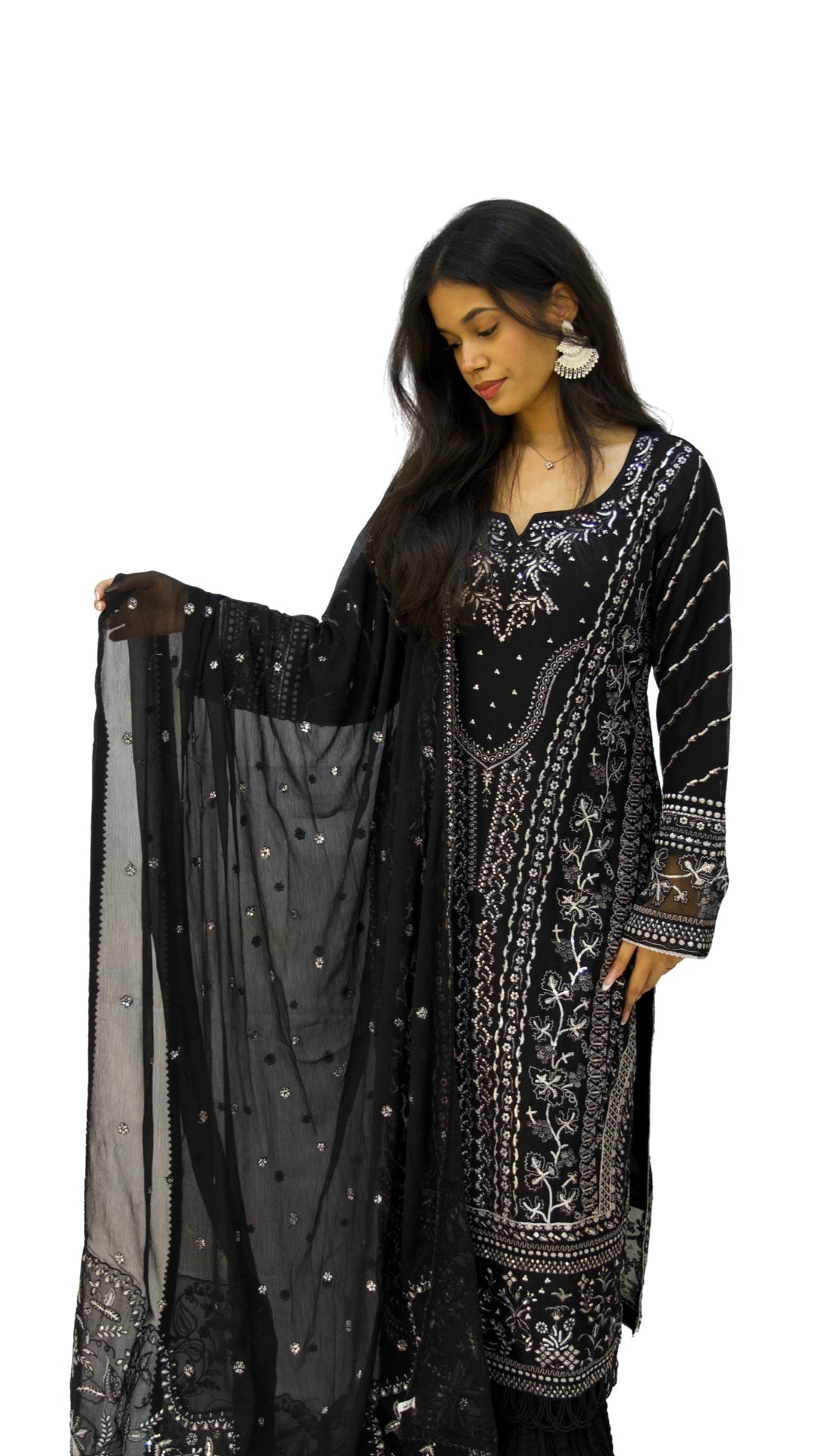 Sajni Gharara