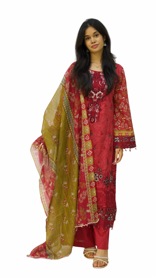 Munira Suit